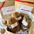 Celebrate Mom! Gingersnap Cookie Grand Gift Box