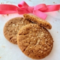 susansnaps - gourmet gingersnaps with breast cancer pink ribbon